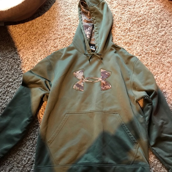 Under Armor Camo Sweatshirt - Picture 1 of 2